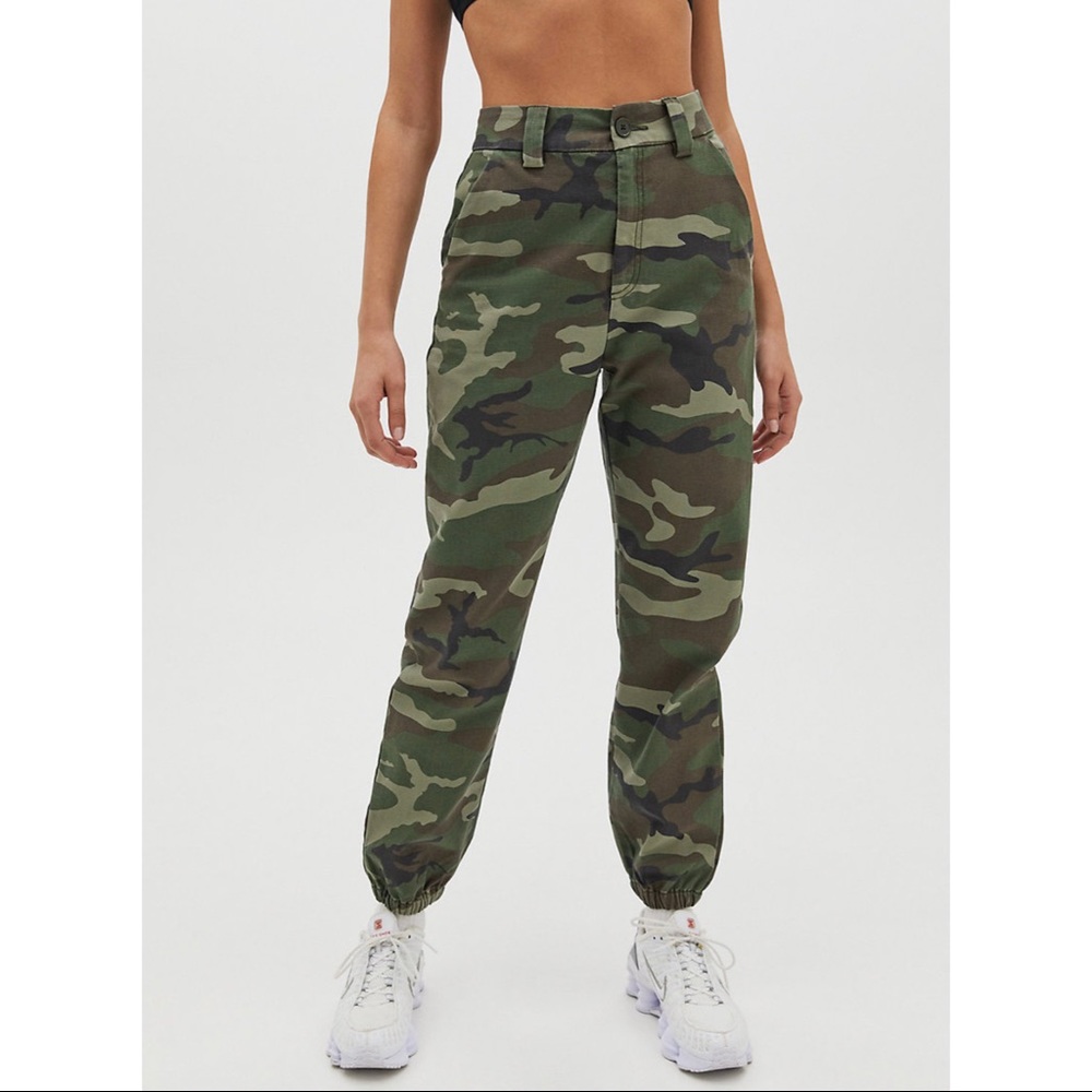 Aritzia TNA New Alix Pant